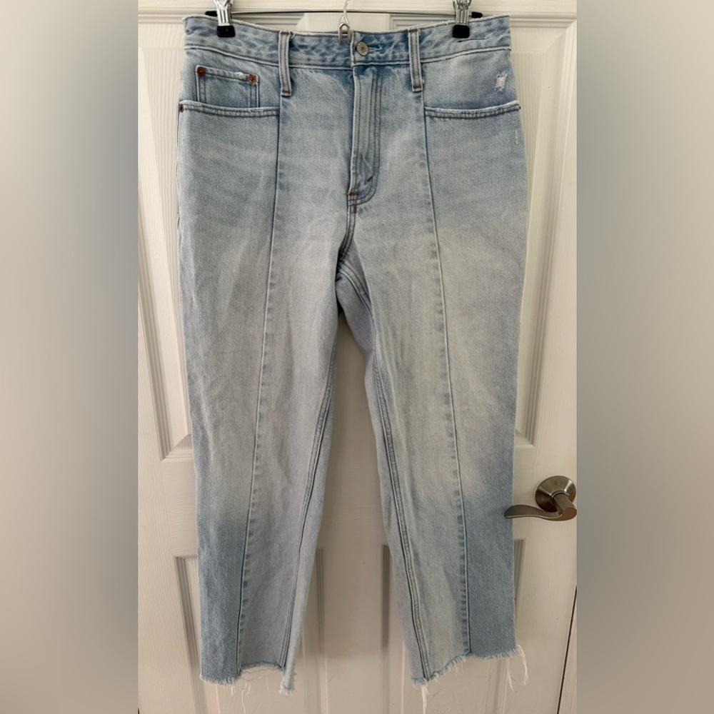 ABERCROMBIE & FITCH Women’s Annie High Rise Straight Leg Jeans